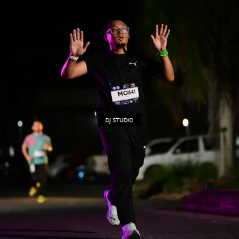 Runner Photo 7886984