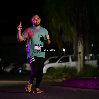 Runner Photo 7887016