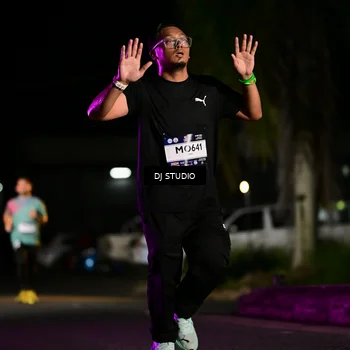 Runner Photo 7887017