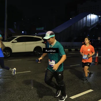 Runner Photo 7887019