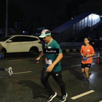 Runner Photo 7887020