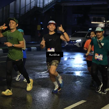 Runner Photo 7887026