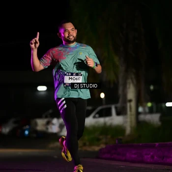 Runner Photo 7887029