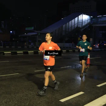 Runner Photo 7887042