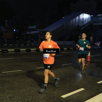 Runner Photo 7887049