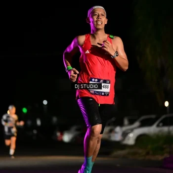 Runner Photo 7887055