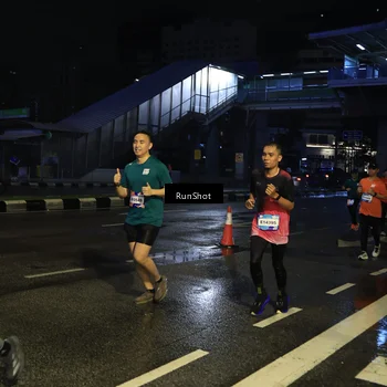 Runner Photo 7887056