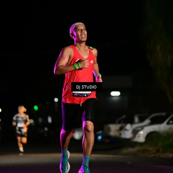 Runner Photo 7887059