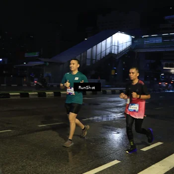 Runner Photo 7887061