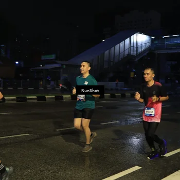 Runner Photo 7887065