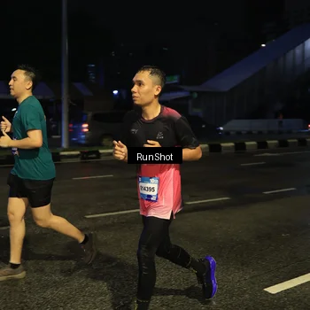 Runner Photo 7887094
