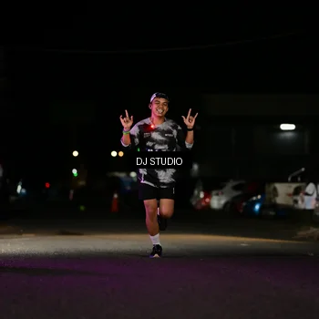Runner Photo 7887099