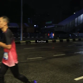 Runner Photo 7887110