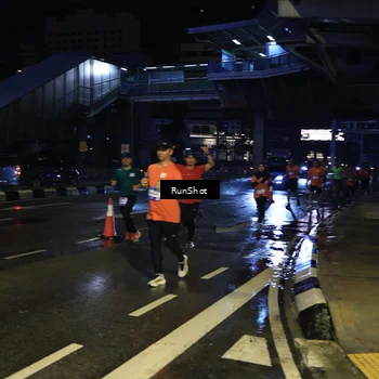 Runner Photo 7887113