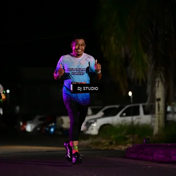 Runner Photo 7887116