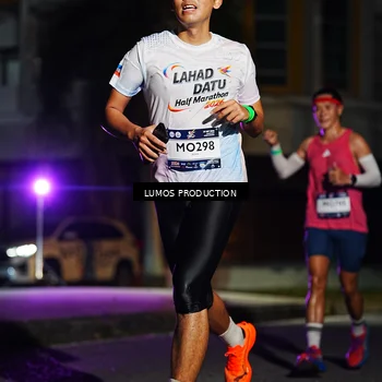 Runner Photo 7887137