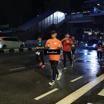 Runner Photo 7887144
