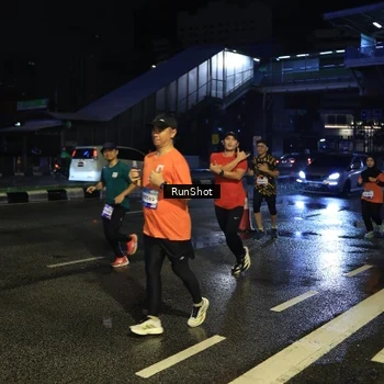 Runner Photo 7887177