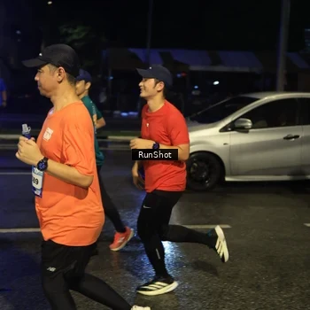 Runner Photo 7887194