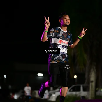 Runner Photo 7887196