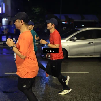 Runner Photo 7887198