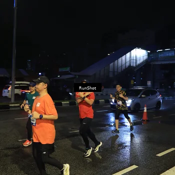 Runner Photo 7887200
