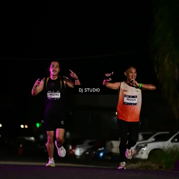 Runner Photo 7887257