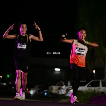Runner Photo 7887264