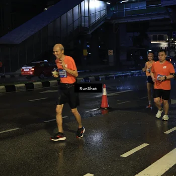 Runner Photo 7887285