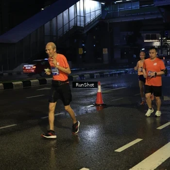Runner Photo 7887288