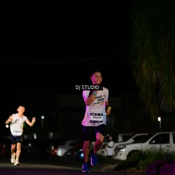 Runner Photo 7887297
