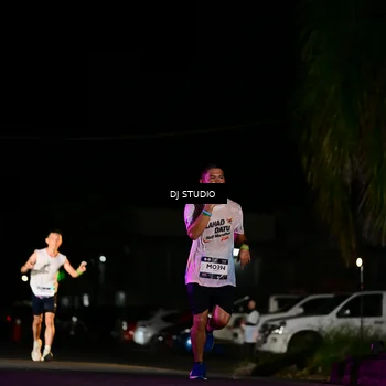 Runner Photo 7887299