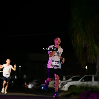 Runner Photo 7887301