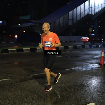 Runner Photo 7887303