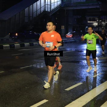 Runner Photo 7887314