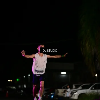Runner Photo 7887318
