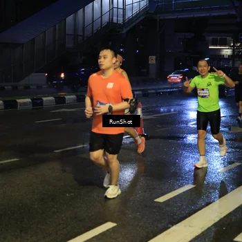 Runner Photo 7887329