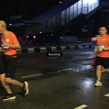 Runner Photo 7887333