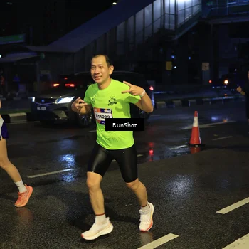 Runner Photo 7887357