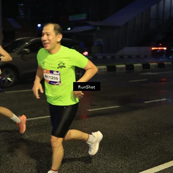 Runner Photo 7887379
