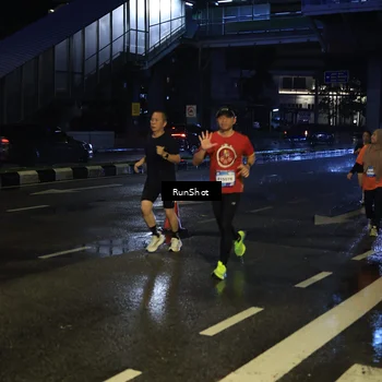 Runner Photo 7887396