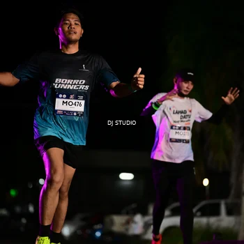 Runner Photo 7887397