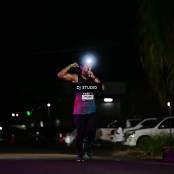 Runner Photo 7887398