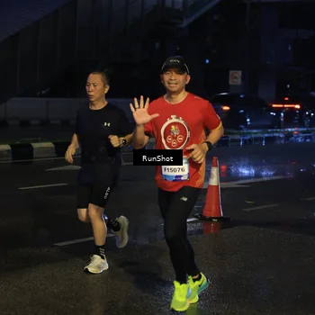 Runner Photo 7887404