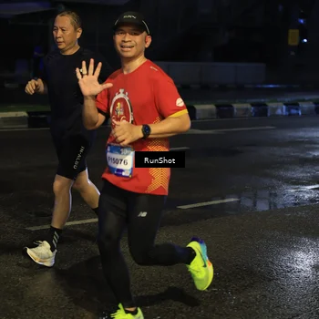 Runner Photo 7887427