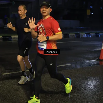 Runner Photo 7887428