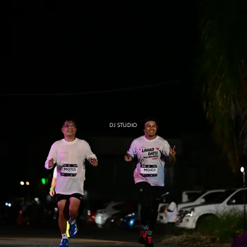 Runner Photo 7887434