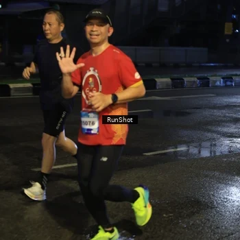 Runner Photo 7887435