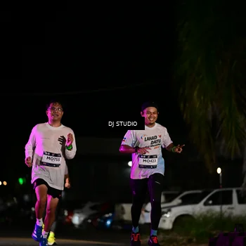 Runner Photo 7887441