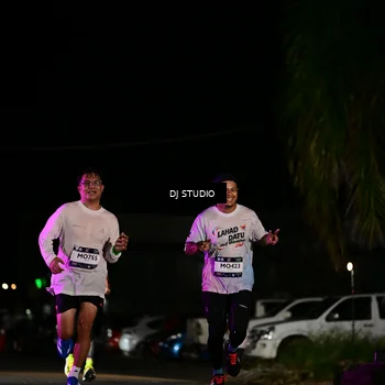 Runner Photo 7887442